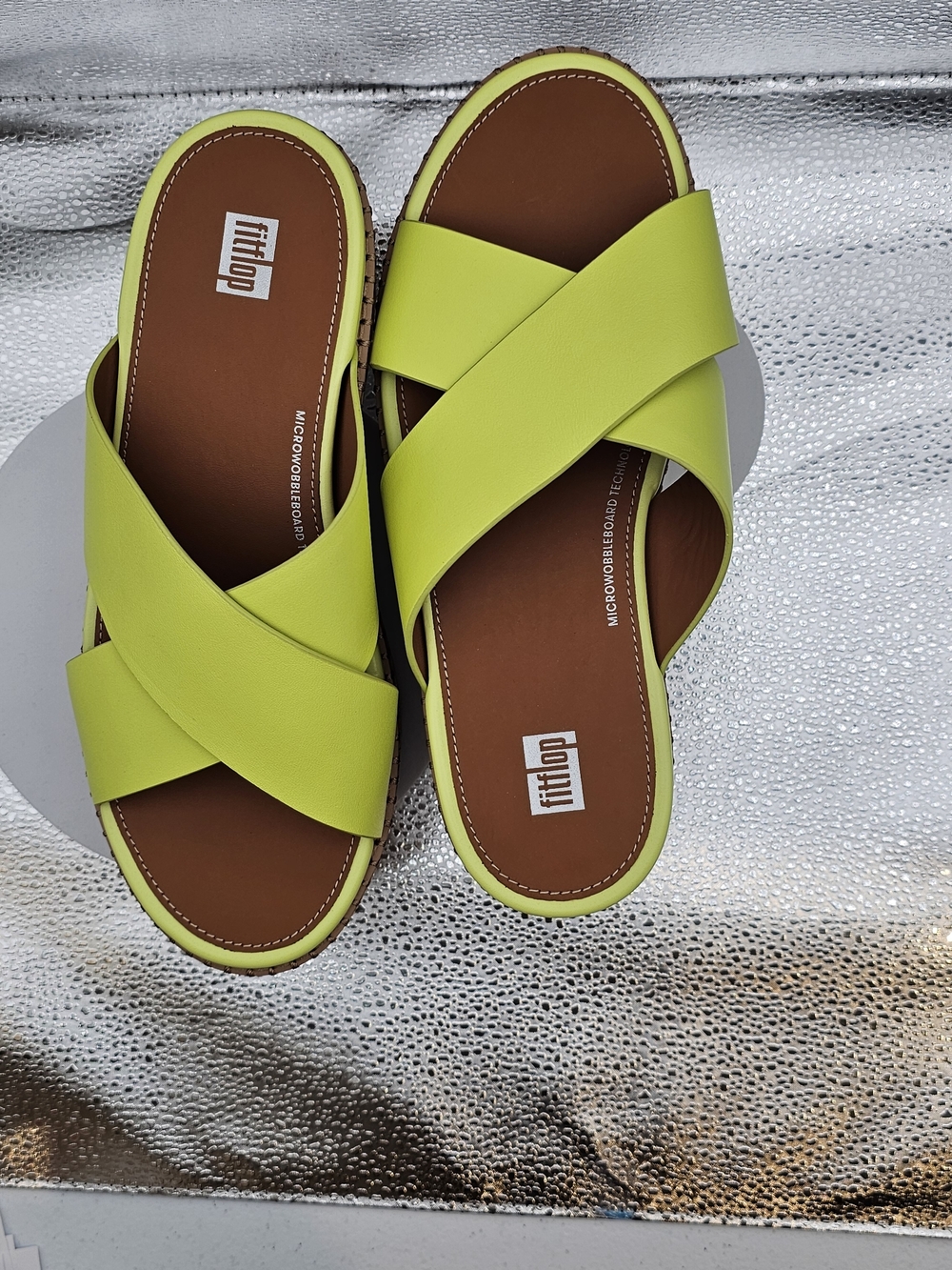 FitFlop Platform Slide Sandals Neon Yellow Lime Cork Sole Criss Cross Women’s - Picture 5 of 5